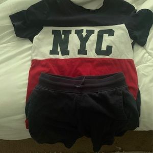8-10 (BOYS) Matching NYC H&M set